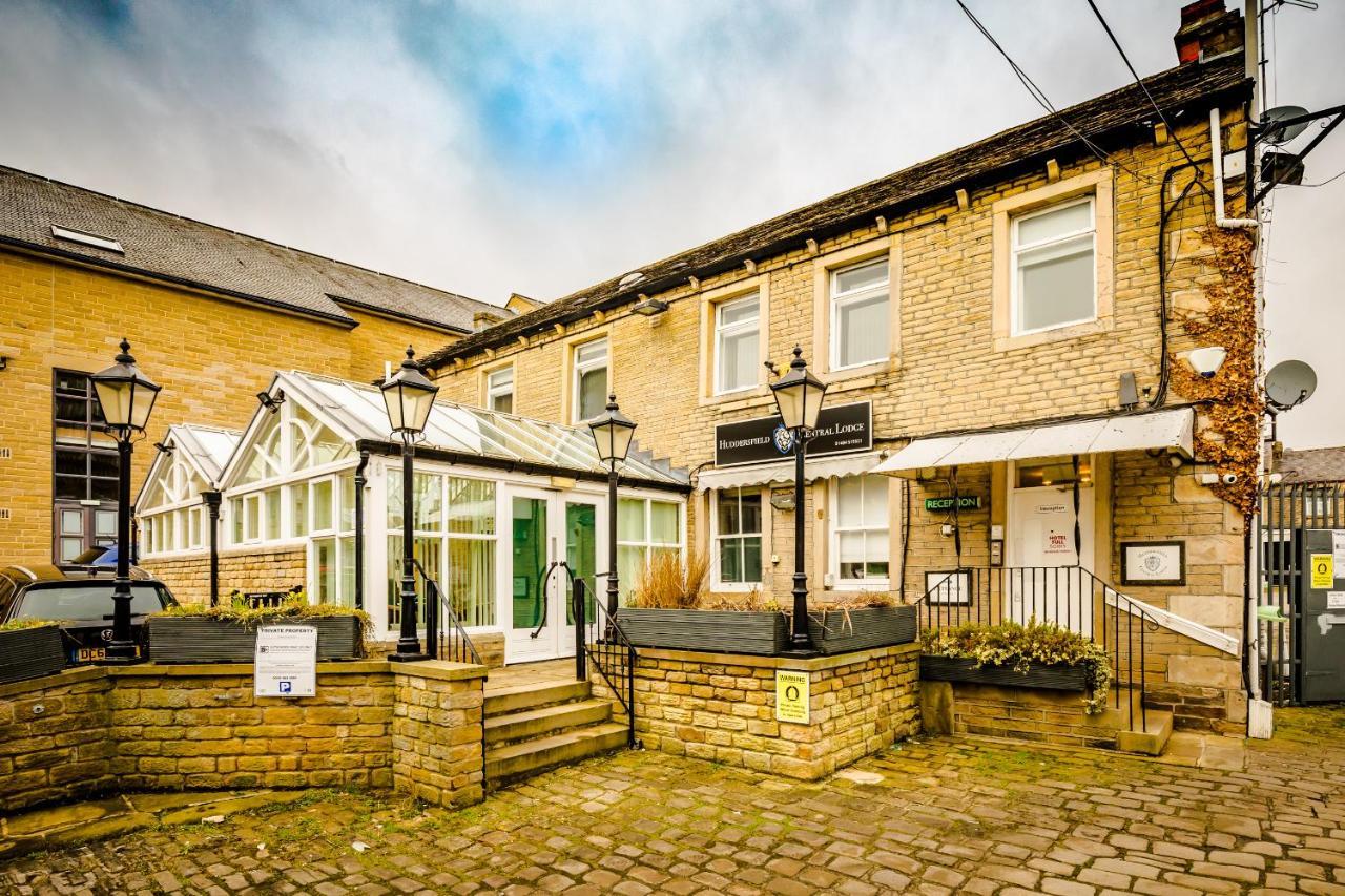 Huddersfield Central Lodge Exterior foto